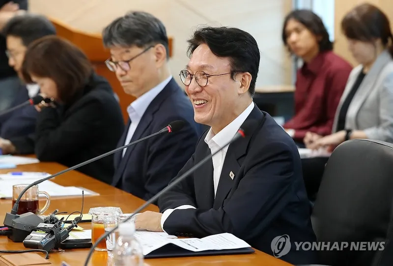 김민석 논문 색깔론·축의금 의혹 파문