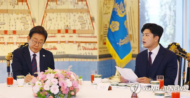 “통합 오색국수로 감도는 긴장”…이재명 대통령, 여야 지도부와 작심 대치→협치 교차점 모색