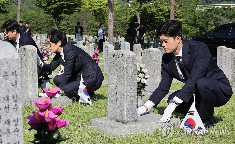 김용태, 현충원에서 젊은 정치의 다짐