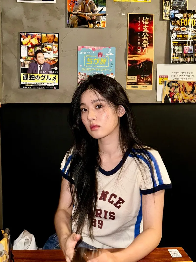 “여름 밤, 잠시 머문 시선”…주하늘, 고요한 시선→도심 속 감성 폭발 / 하트페어링 출연자 모델 주하늘 인스타그램