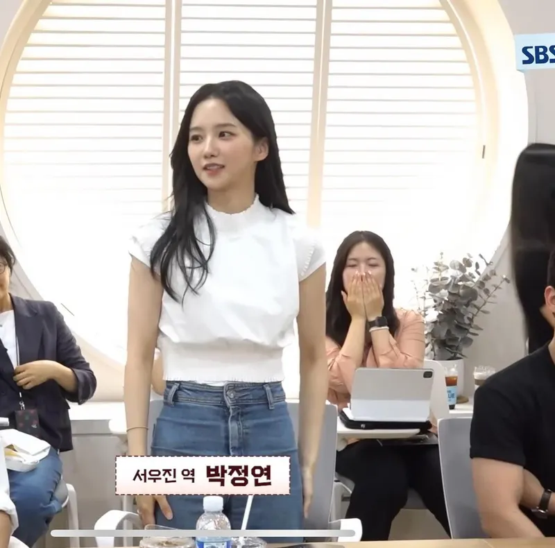 “조용한 결심의 순간”…박정연, 설렘 가득→새로운 도전 예고 / 배우 박정연 인스타그램