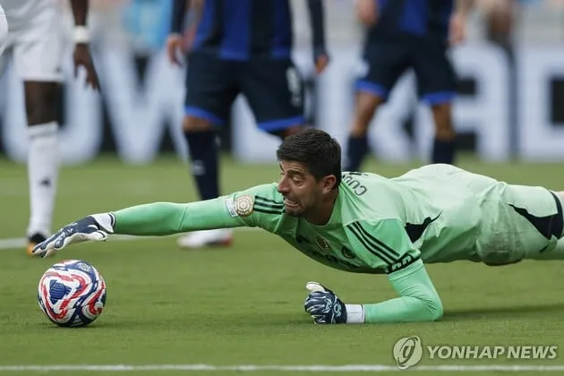 “쿠르투아 선방쇼”…레알 마드리드, 파추카전 3-1→FIFA 클럽 월드컵 첫 승