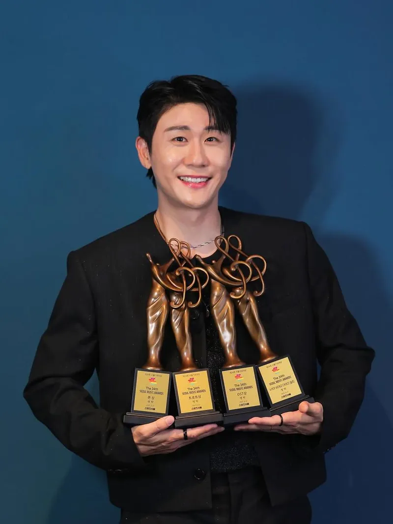 영탁/오피셜