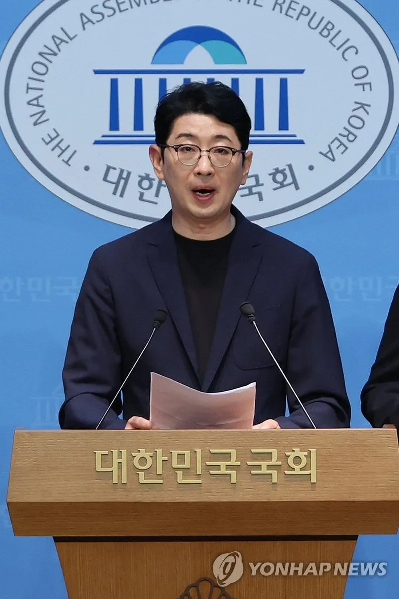 “주진우, 출판기념회 이익 투명성 요구”…정치자금법 개정안 발의→정가 판매·신고 강화