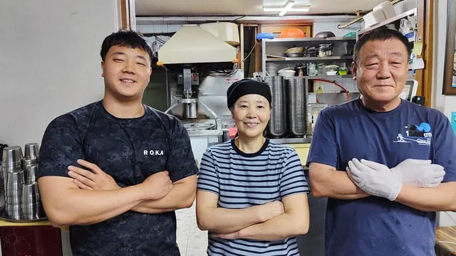 “비 오는 날 진주에 줄 선 빵”…생활의달인 김영완·배혜린, 후추 소금빵→단짠 미학 완성 / SBS