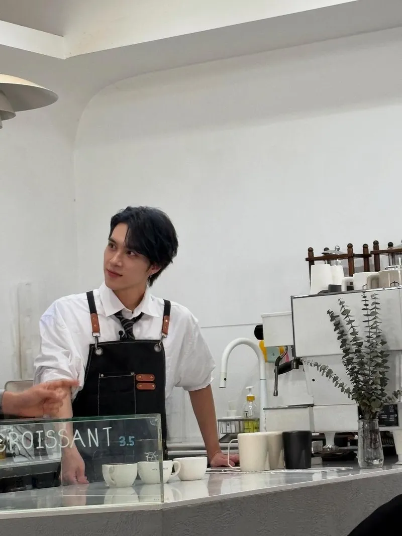 “이젠 나만의 커피를”…헨드리, 여유가 스민 일상→감각적 변신 / 그룹 NCT 헨드리 인스타그램
